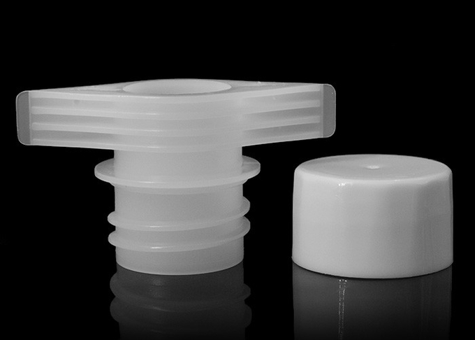tampões plásticos do bico do diâmetro externo de 24.5mm para o malote do líquido do detergente para a roupa