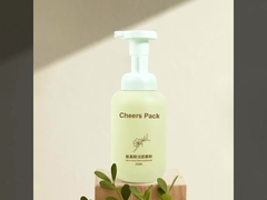 Garrafas do animal de estimação