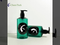 Venda a retalho 300 ml/330 ml/400 ml/500 ml Loção para animais de estimação garrafa de prensagem cosméticos Shampoo garrafa de gel de chuveiro