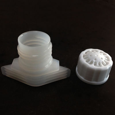 tampão plástico feito sob encomenda do bico da garrafa 150C para o leite/iogurte frescos, projeto personalizado