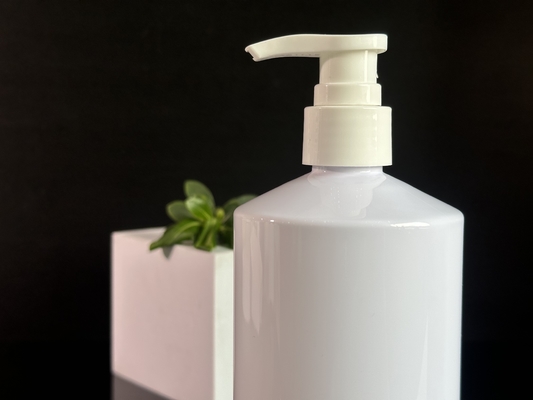 Capuz de garrafa de plástico branco com fecho de parafuso e encomenda personalizada