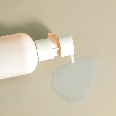 250 ml Flip Top Cap HDPE Plastic Shampoo Babycare Pink Bottle Lotion Pump Para embalagens cosméticas