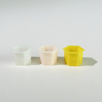 1.3 ml Hexagon PP Plastic Cup com tampa de alumínio para cosméticos