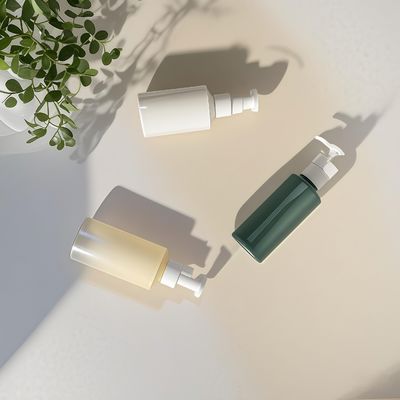 300 ml-500 ml de PET em forma de cilindro, garrafa de bomba de loção para embalagens cosméticas com impressão de logotipo personalizável