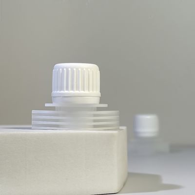 Portátil e durável 16mm PE plástico tampa de parafuso com tampa de boca Flip Top tampa de boca de qualidade alimentar borda segura para bebidas embalagem flexível