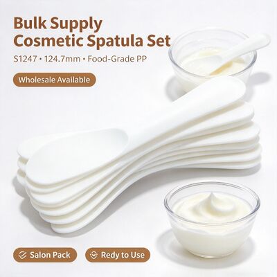 S1247 Spatula de Mistura de Cosméticos PP de Grau Alimentar para Salão de Beleza. Ideal para misturar pó de máscara e pasta de creme de beleza. Perfeito para salões de beleza, estúdios de spa e cuidados de pele caseiros.
