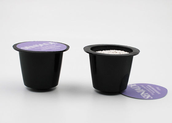 A combinação reenche cápsulas Compatiable do café instantâneo de Nespresso para a máquina do café