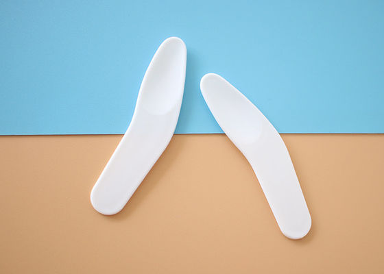 62.9mm Ferramenta de maquiagem de plástico Creme Cosmético Espatula Scoop Cor Branca